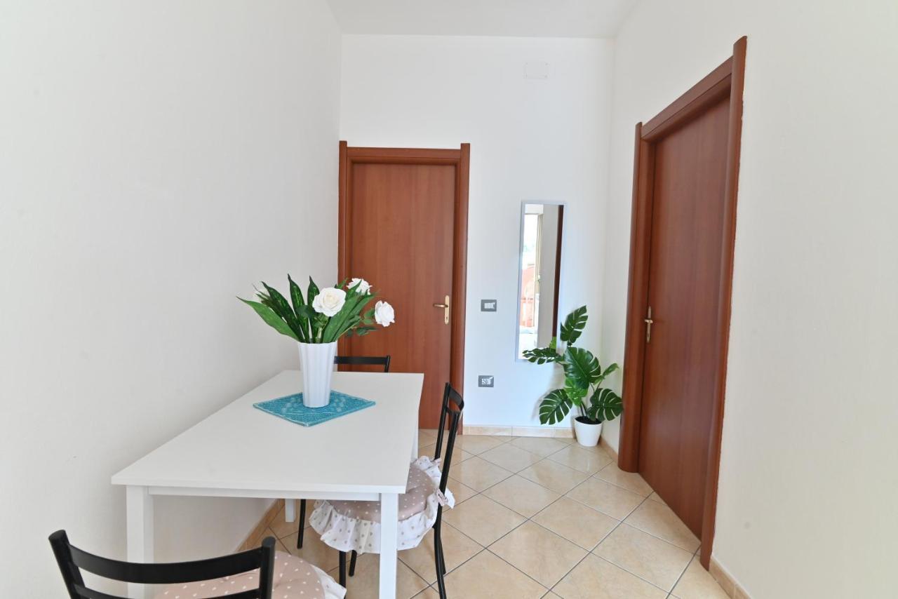 Izzhome Flamingo Пула Екстер'єр фото