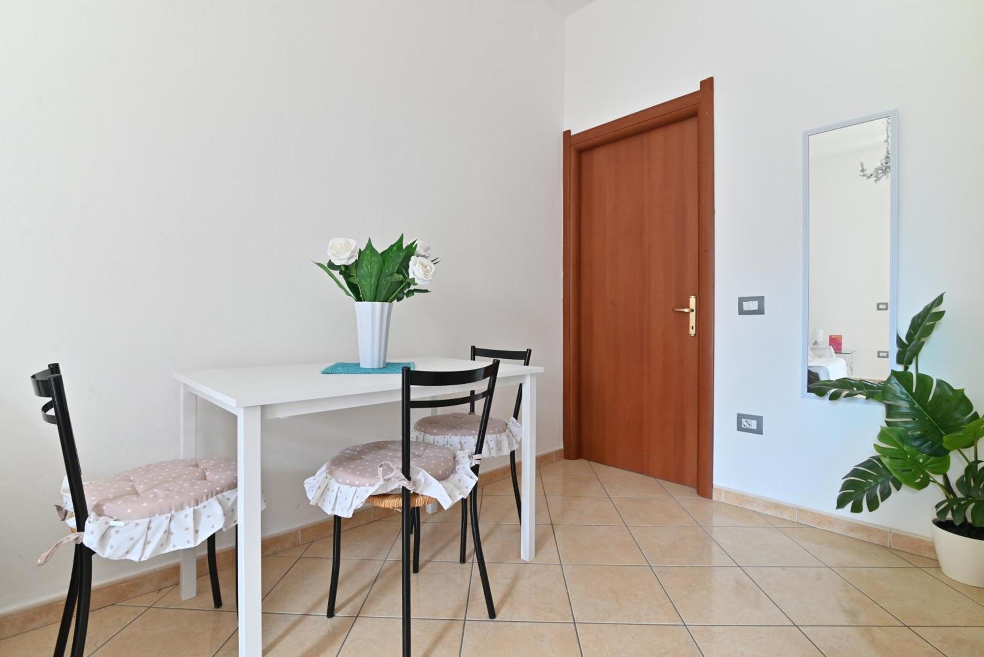 Izzhome Flamingo Пула Екстер'єр фото